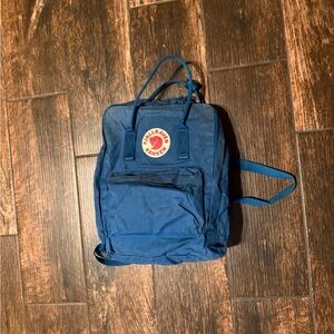 Fjallraven Kånken Deep Blue Backpack